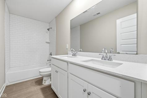 9681 Crossfield Road Avon IN 46123