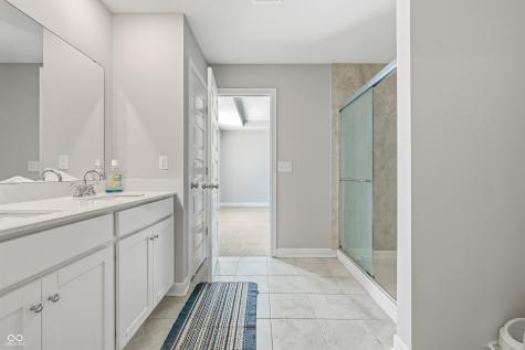 9681 Crossfield Road Avon IN 46123