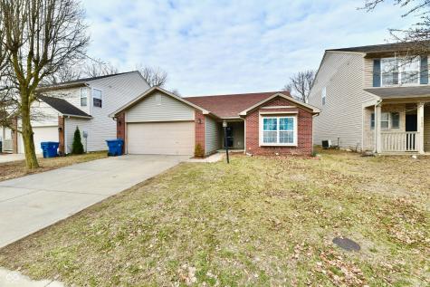 8208 Lake Tree Lane Indianapolis IN 46217