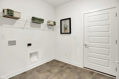 681 Bridgeman Road Avon IN 46123