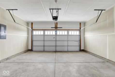 2053 Frost Line Lane Greenfield IN 46140