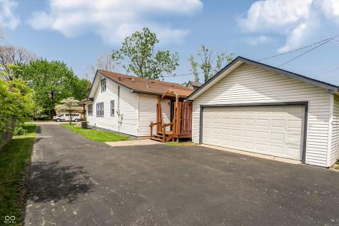 945 Cecil Avenue Indianapolis IN 46219