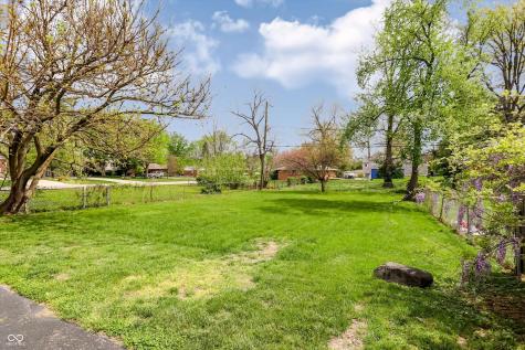 945 Cecil Avenue Indianapolis IN 46219