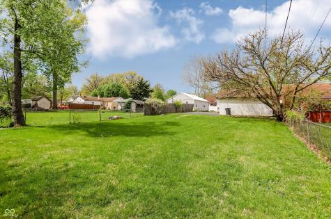 945 Cecil Avenue Indianapolis IN 46219