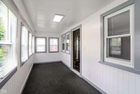 945 Cecil Avenue Indianapolis IN 46219