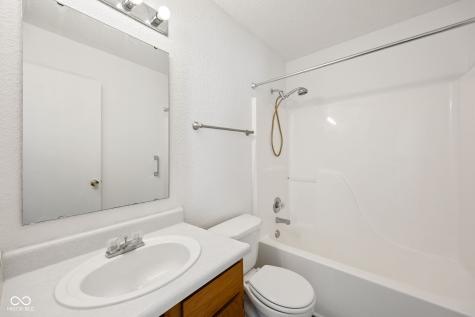 8128 Whitaker Valley Boulevard Indianapolis IN 46237