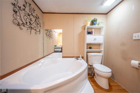9985 N Private Road 875 W Elizabethtown IN 47232