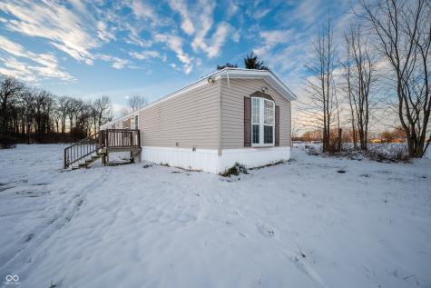 9985 N Private Road 875 W Elizabethtown IN 47232