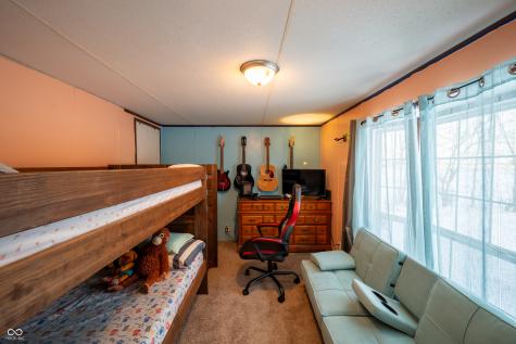 9985 N Private Road 875 W Elizabethtown IN 47232