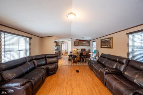 9985 N Private Road 875 W Elizabethtown IN 47232