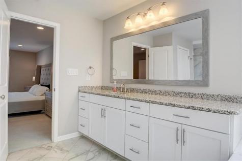 11173 Glen Avon Way Zionsville IN 46077