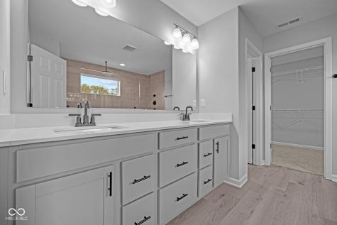 10544 Banyan Wood Court Indianapolis IN 46239