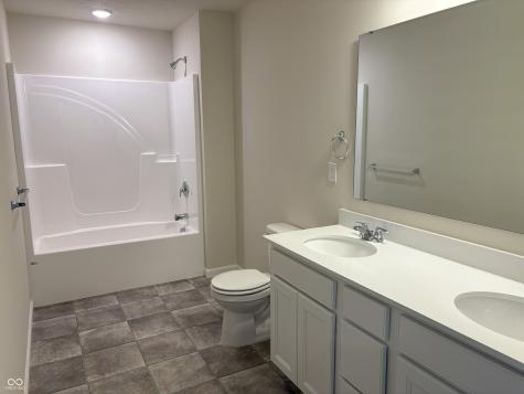 5239 Briardale Drive Noblesville IN 46062