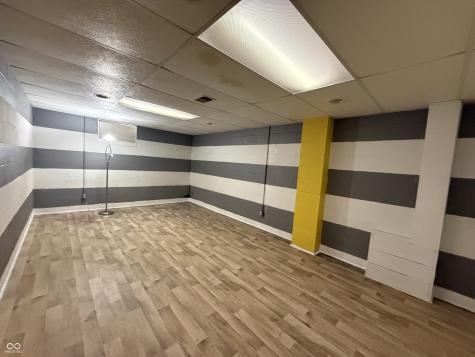 8101 Hi Vu Drive Indianapolis IN 46227