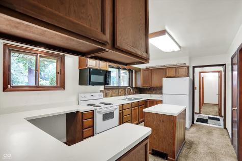 4225 Springwood Trail Indianapolis IN 46228