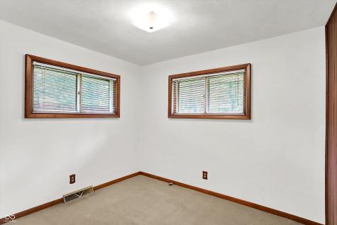 4225 Springwood Trail Indianapolis IN 46228