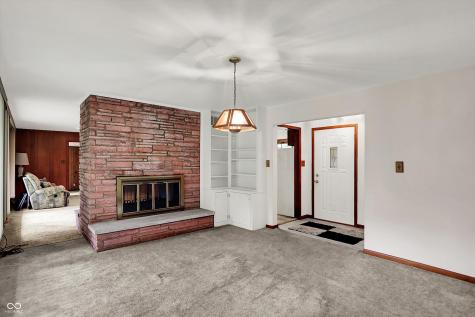4225 Springwood Trail Indianapolis IN 46228