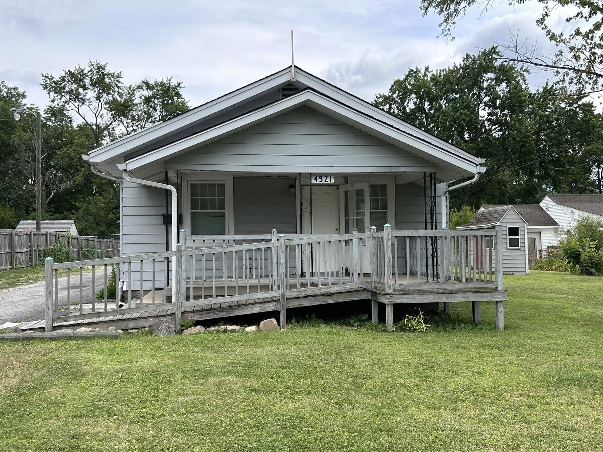 4921 Mathews Avenue Indianapolis IN 46227