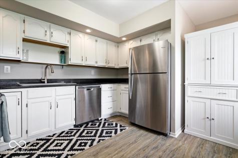 6921 Tousley Drive Indianapolis IN 46256