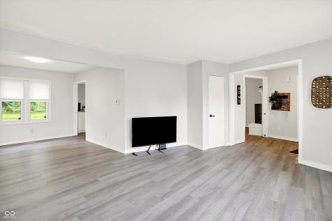 9002 Walton Street Indianapolis IN 46231