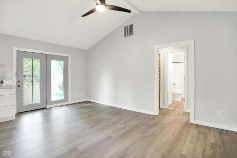 9002 Walton Street Indianapolis IN 46231