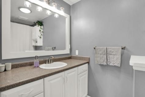 6807 Willoughby Court Indianapolis IN 46214