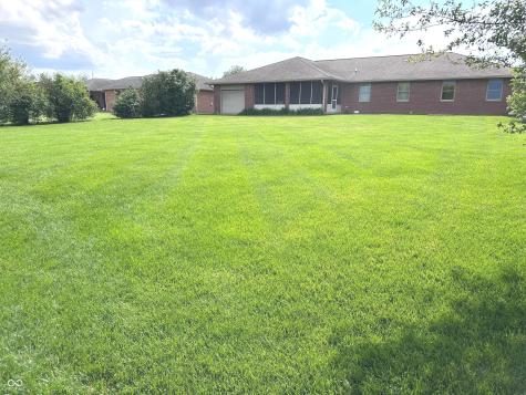423 Alexander Drive Seymour IN 47274