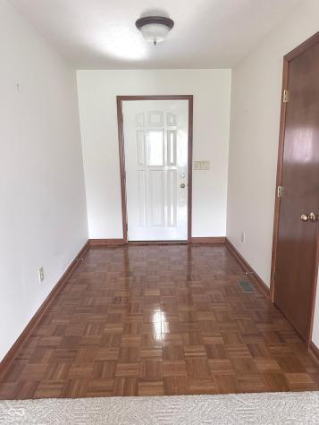 423 Alexander Drive Seymour IN 47274
