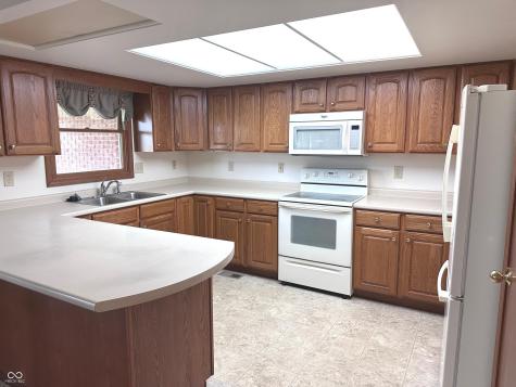 423 Alexander Drive Seymour IN 47274