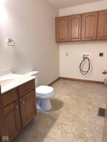 423 Alexander Drive Seymour IN 47274