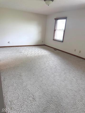 423 Alexander Drive Seymour IN 47274