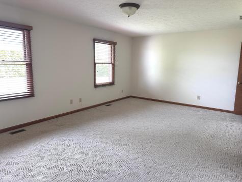 423 Alexander Drive Seymour IN 47274