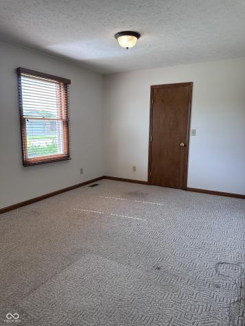423 Alexander Drive Seymour IN 47274