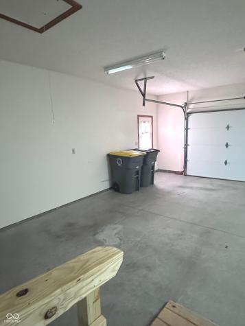 423 Alexander Drive Seymour IN 47274