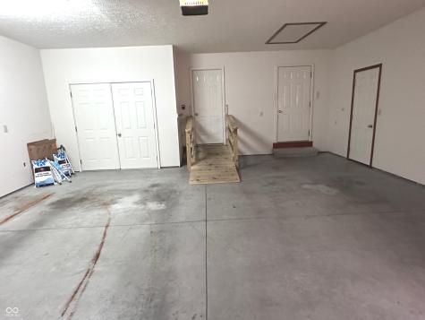 423 Alexander Drive Seymour IN 47274