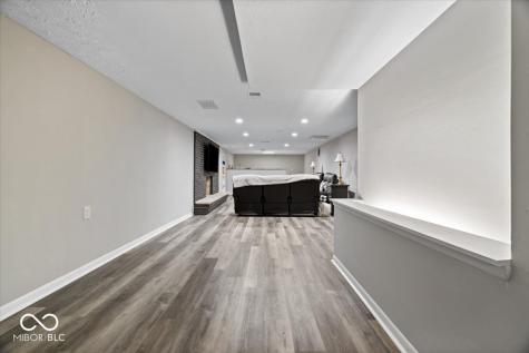 4729 Orlando Court Indianapolis IN 46228