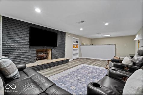 4729 Orlando Court Indianapolis IN 46228