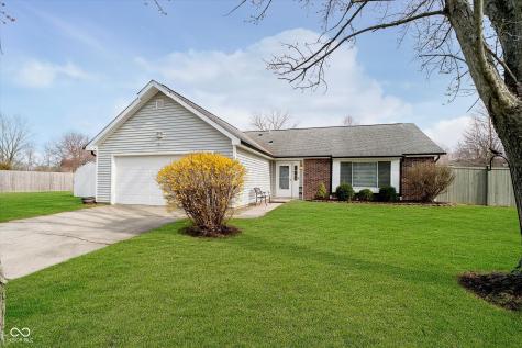 8527 Honeysuckle Way Indianapolis IN 46256