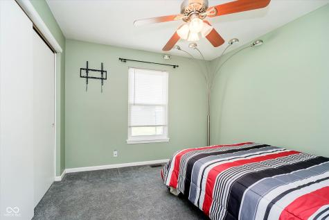 8527 Honeysuckle Way Indianapolis IN 46256