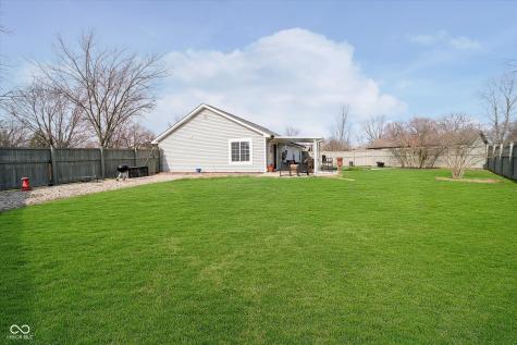 8527 Honeysuckle Way Indianapolis IN 46256