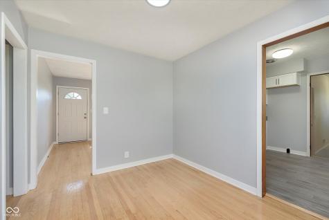166 N Post Road Indianapolis IN 46219