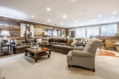 4637 Ellery Lane Indianapolis IN 46250