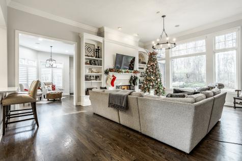 4637 Ellery Lane Indianapolis IN 46250