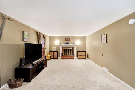 6044 W 29th Place Indianapolis IN 46224