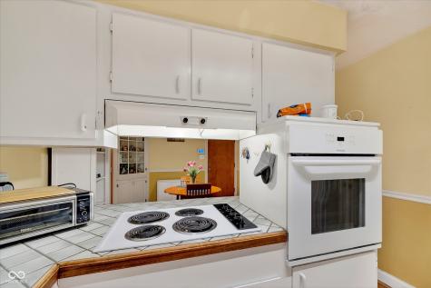 6044 W 29th Place Indianapolis IN 46224