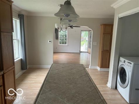 1640 Lawton Avenue Columbus IN 47201