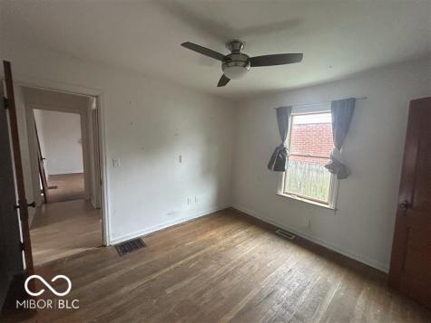 1640 Lawton Avenue Columbus IN 47201