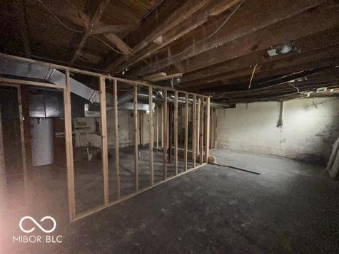1640 Lawton Avenue Columbus IN 47201