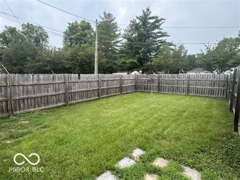 1640 Lawton Avenue Columbus IN 47201