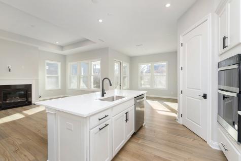 10725 Crum Court Fishers IN 46037